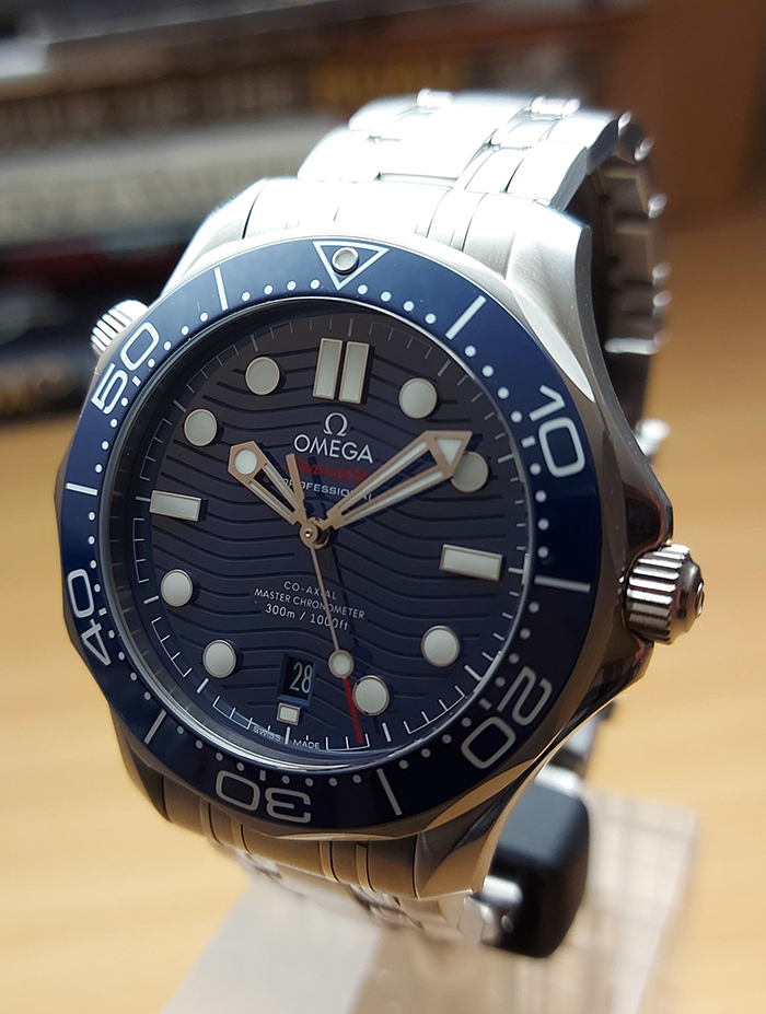 BLUE Omega Seamaster Diver 300M Co-Axial Wristwatch Ref. 210.30.42.20.03.001